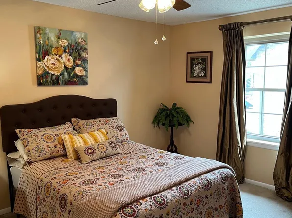 2245 King Arthur Blvd APT 4-A, Baton Rouge, LA 70816