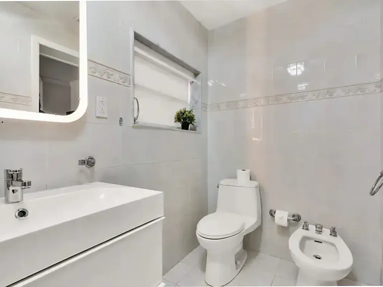 2710 SW 22nd Ave — Photo 34