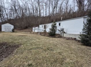 4360 Glenville Rd, Cochranville, PA 19330
