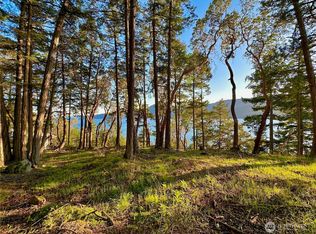 186 Marina Hts, Eastsound, WA 98245