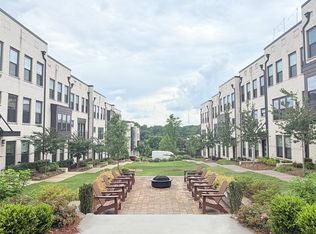 538 Whitlox Rd NW, Atlanta, GA 30318