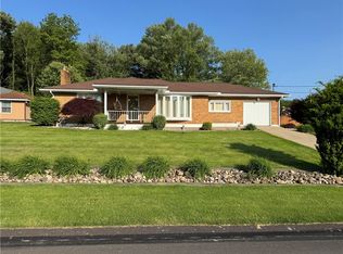 2122 Elizabeth Ct, Export, PA 15632