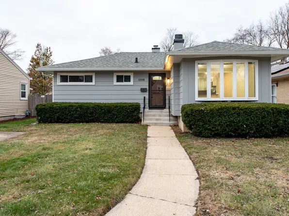 2108 Elizabeth Ave, Zion, IL 60099