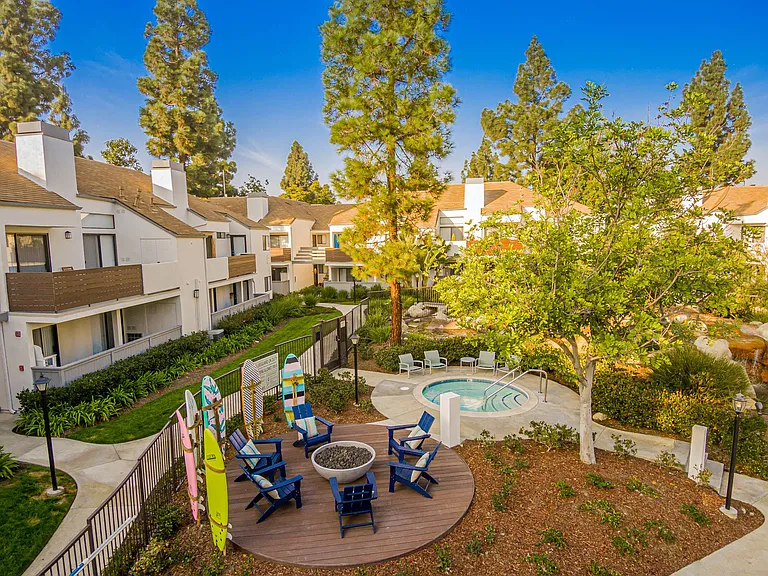 Sendero Huntington Beach — Photo 18