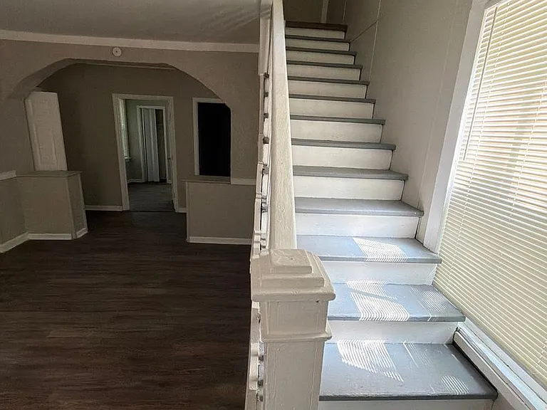 2725 Solway Ave — Photo 13