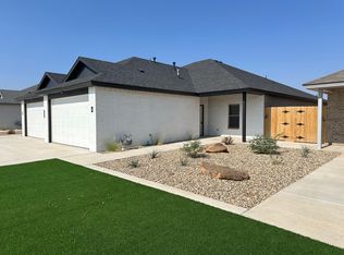 7014 40th St #1 & 2, Lubbock, TX 79407