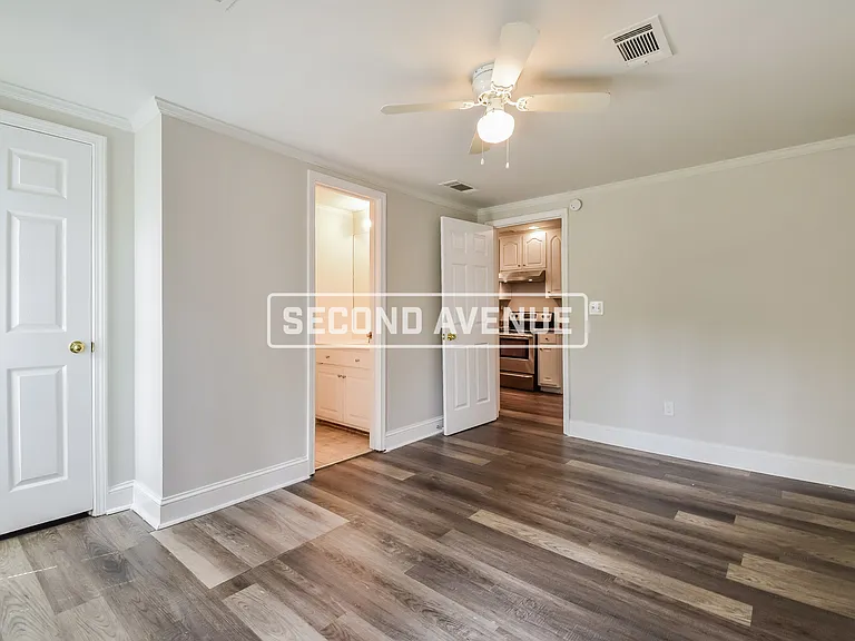 232 N Lake Dr — Photo 13