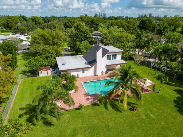 18520 SW 58th St, Fort Lauderdale, FL 33332