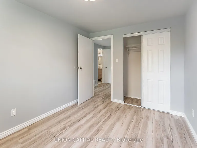443 Brest Ct — Photo 29