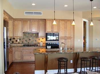 4th image of 3801 N Goldwater Blvd Unit 406
