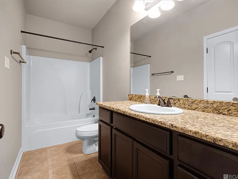 8671 Summer Grove Ave — Photo 15