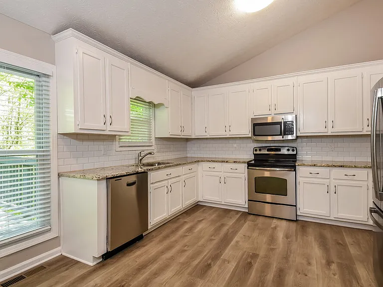 580 Toonigh Rd — Photo 7