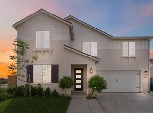 1617 N Filbert Ave, Fresno, CA 93727