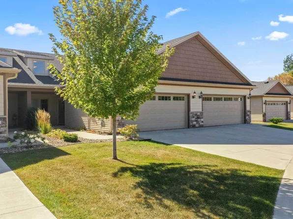 646 Shardlow Pl NE, Byron, MN 55920