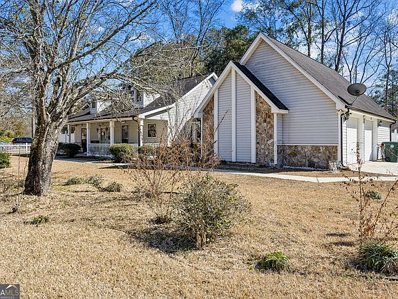 5th image of 129 Old Folkston Rd