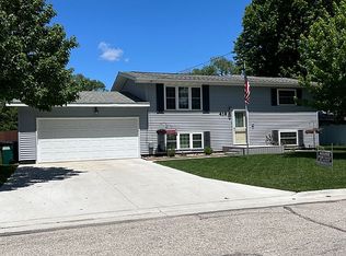 419 E End Ave, Evansdale, IA 50707