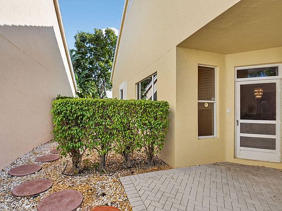 5th image of 8361 Horseshoe Bay Road