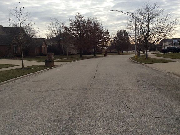 4th image of 15642 Shire Dr