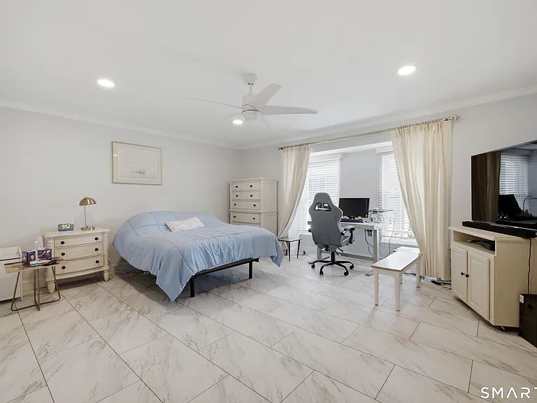 117 Brittany Farms Rd #H — Photo 17