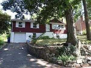 PRIMARY PROPERTY PHOTO