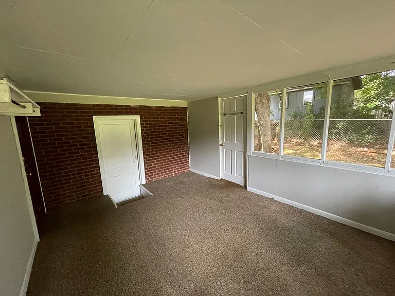 709 Branton Dr — Photo 25