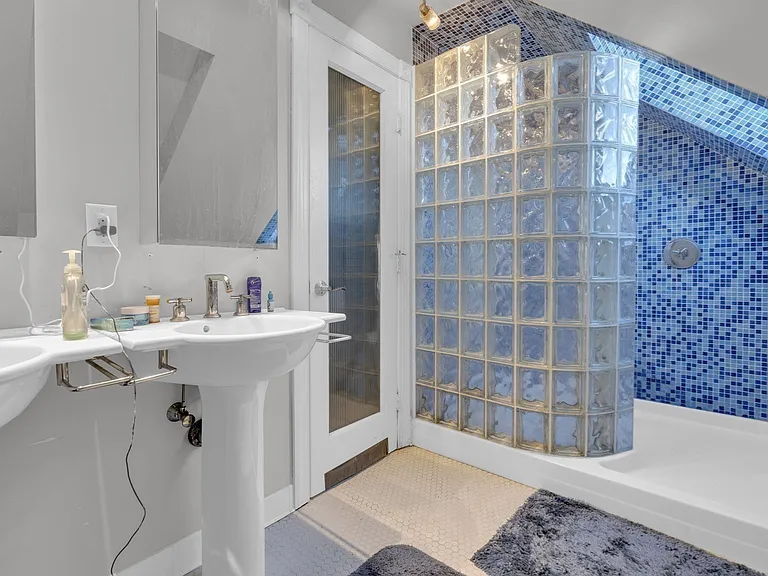 5 Sachem St #3L — Photo 13