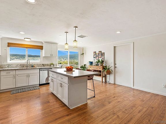4th image of 8607 Carlton Oaks Dr