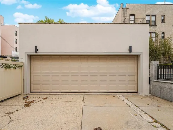 225 73rd Street image 39 of 50