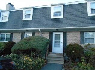138 Fieldstone Dr, Londonderry, NH 03053