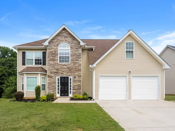 357 Cobblestone Ct, Hampton, GA 30228