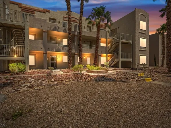 2076 Mesquite Ln APT 103, Laughlin, NV 89029