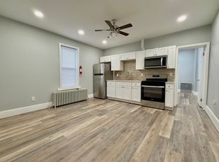661 N 11th St APT 2R, Reading, PA 19604