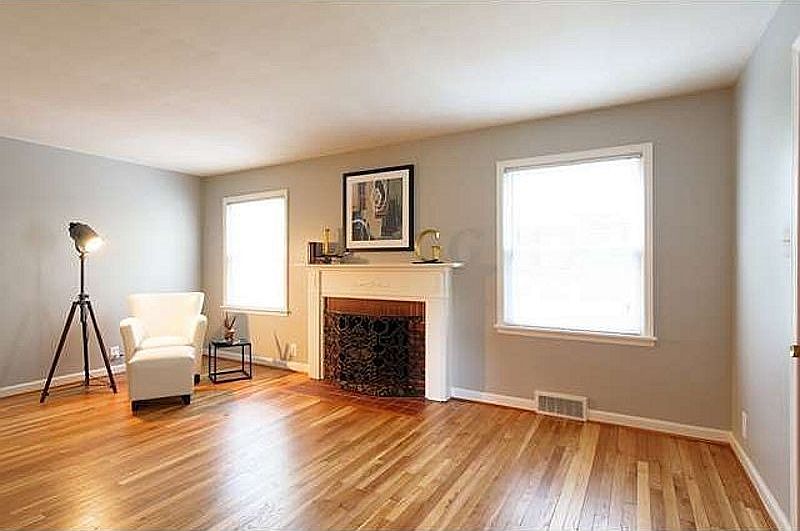 1st image of 2715 Dell Zell Dr