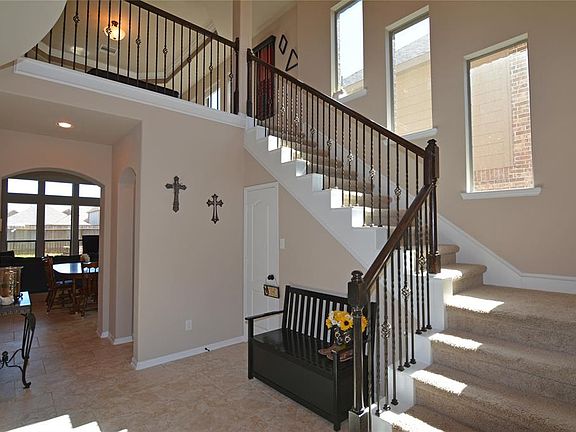 4th image of 9970 Norhill Heights Ln