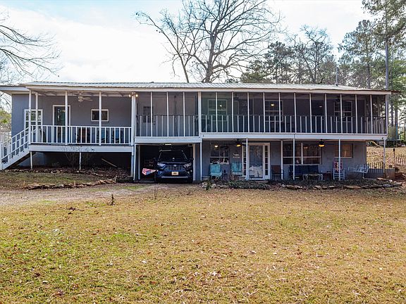 2nd image of 5977 Rousseau Creek Road