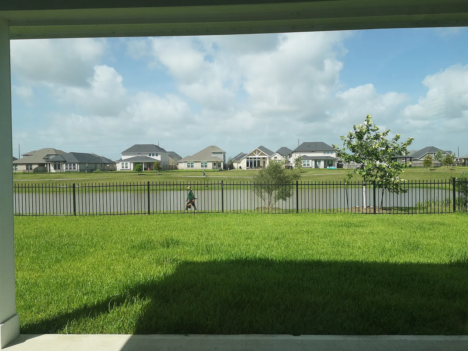 3 bed, 1483 sqft, $2,750 — Photo 2