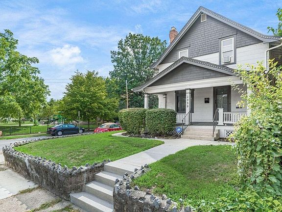 4th image of 2339 Summit St