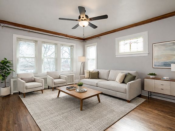 4th image of 4222 Prescott Ave #2