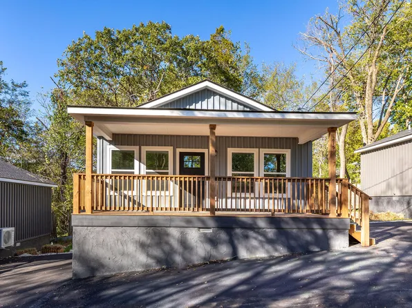 215 Sagers Lane, Hollister, MO 65672