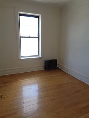 Rented by Metropolitan Equities | media 21