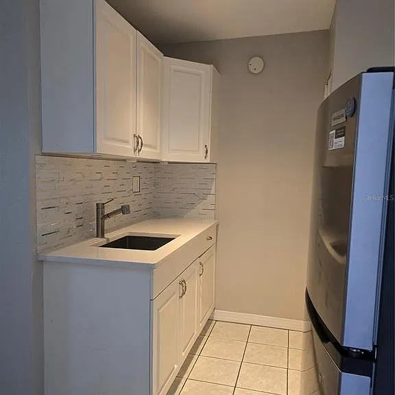2306 W Saint Joseph St #2 — Photo 7