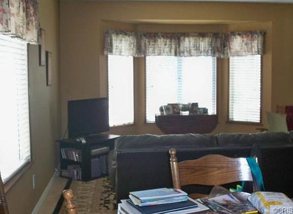 4th image of 28419 Applewood Ln