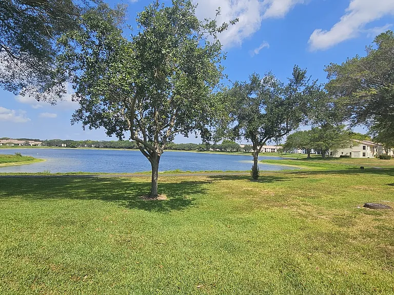 2850 Palmwood Ter #230 — Photo 26