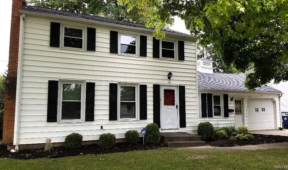 1st image of 6 Millbrook Dr