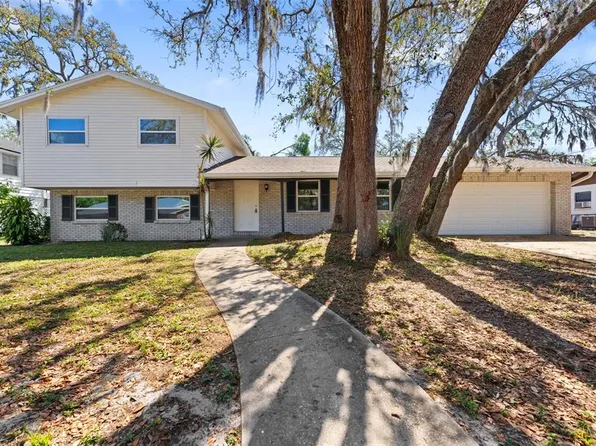 7105 N Whittier St, Tampa, FL 33617