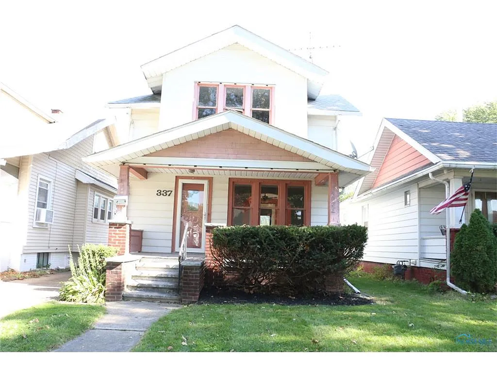 337 Cyril St photo 1