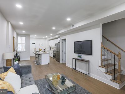 2037 Braddish Ave, Baltimore, MD, 21216