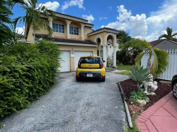 721 NW 126th Ct, Miami, FL 33182
