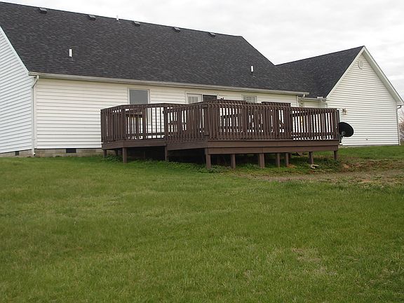 3rd image of 6227 Parker Ln