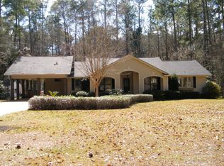 22 Dogwood Dr, Moultrie, GA 31768